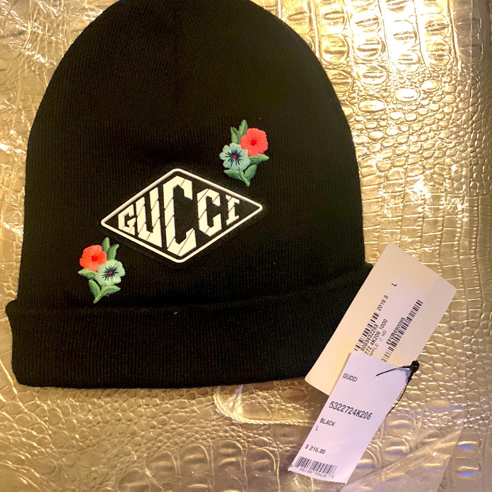 Gucci authentic 🎩 hat pink & flowers 🌺